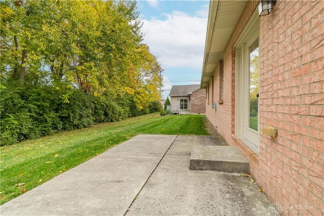 711 Overla Boulevard, Englewood, OH 45315