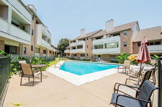 2500 Burleson RD 507, Austin, TX 78741