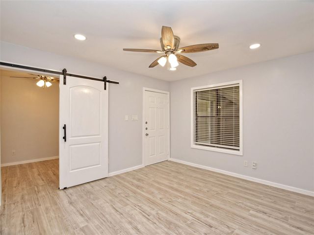 2500 Burleson RD 507, Austin, TX 78741