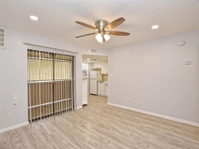 2500 Burleson RD 507, Austin, TX 78741