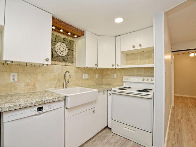 2500 Burleson RD 507, Austin, TX 78741