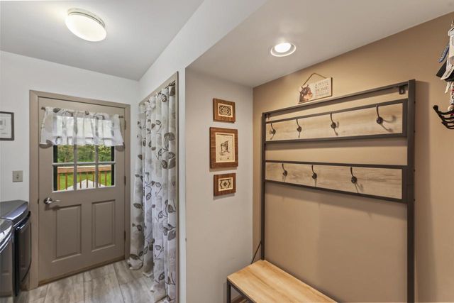 W326S7350 Cabriolet COURT, Mukwonago, WI 53149