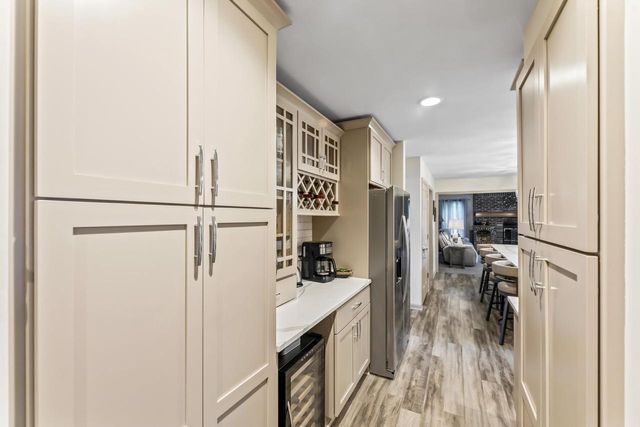 W326S7350 Cabriolet COURT, Mukwonago, WI 53149