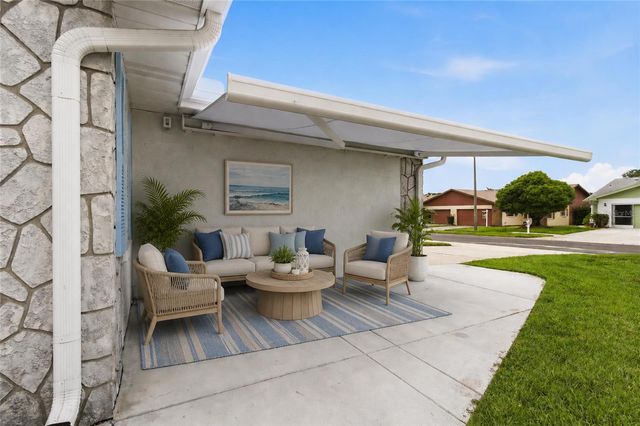 3271 MCMATH DRIVE, Palm Harbor, FL 34684