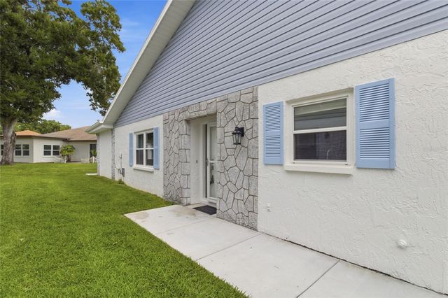 3271 MCMATH DRIVE, Palm Harbor, FL 34684