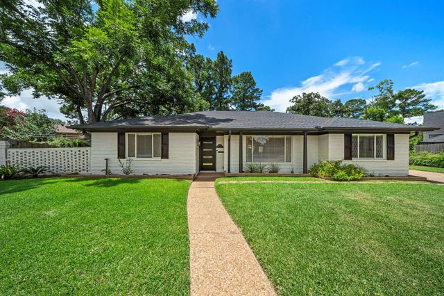 4903 Candleglow Drive, Houston, TX 77018