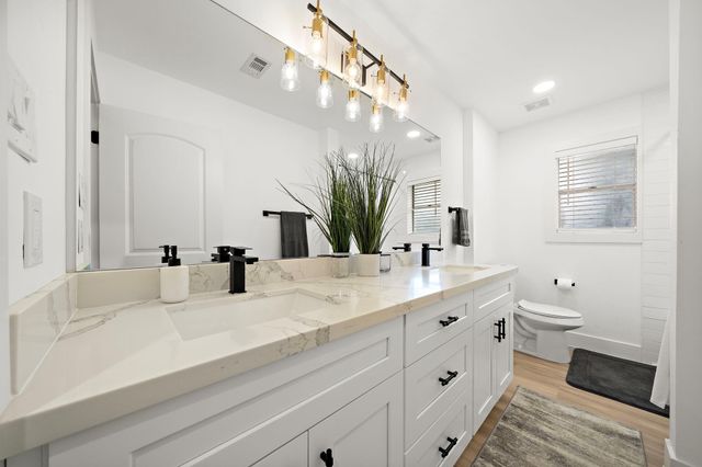 4903 Candleglow Drive, Houston, TX 77018