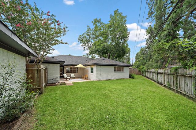 4903 Candleglow Drive, Houston, TX 77018