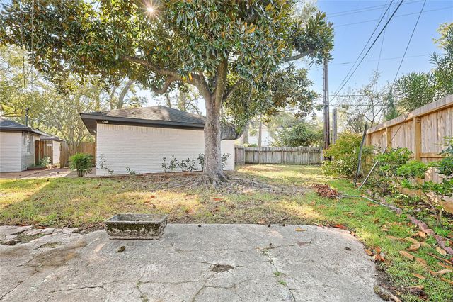 4903 Candleglow Drive, Houston, TX 77018