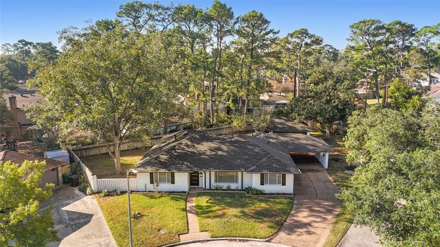 4903 Candleglow Drive, Houston, TX 77018