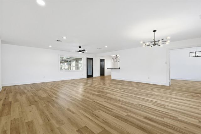 4903 Candleglow Drive, Houston, TX 77018