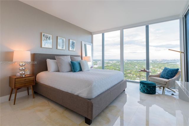 601 NE 36th Street 2507, Miami, FL 33137