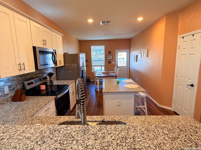 10255 Crossbuck, Converse, TX 78109