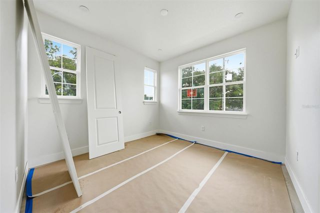 1514 WILSON AVENUE, Orlando, FL 32804