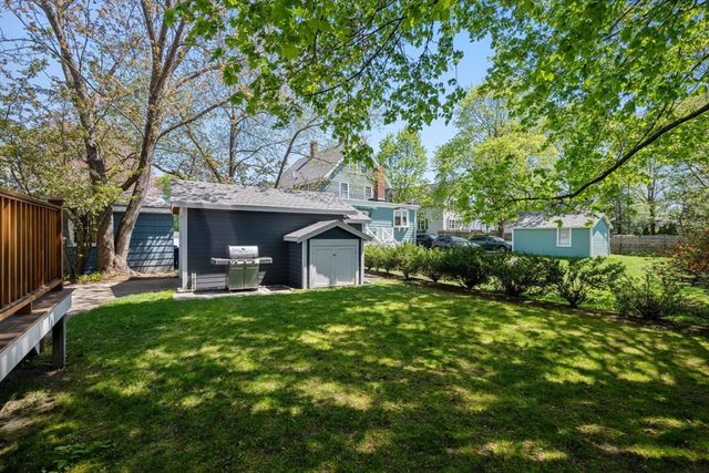 98 West Street, Braintree, MA 02184