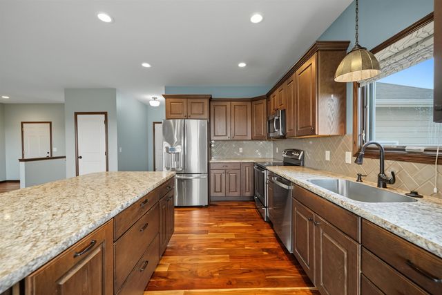 5000 N Streckfus Trail, Salina, KS 67401