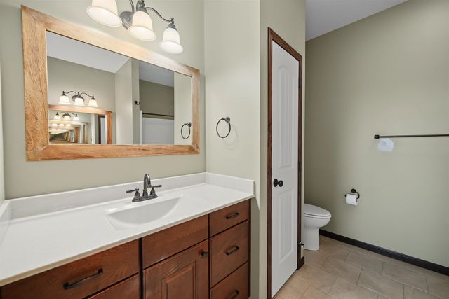 5000 N Streckfus Trail, Salina, KS 67401