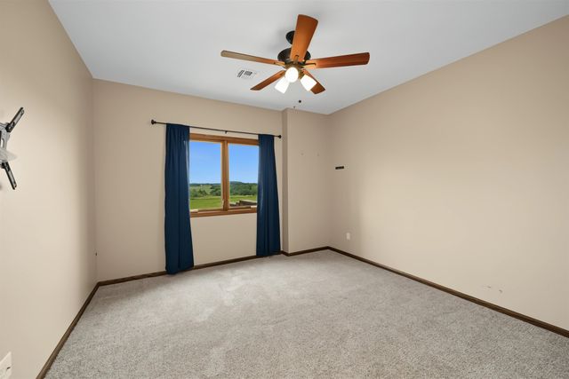 5000 N Streckfus Trail, Salina, KS 67401