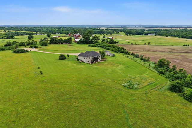 5000 N Streckfus Trail, Salina, KS 67401