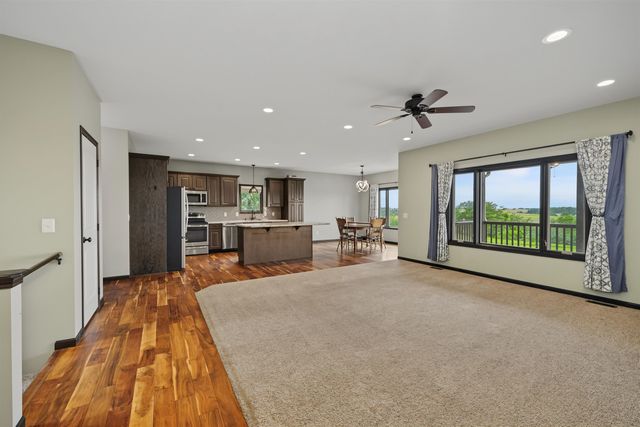 5000 N Streckfus Trail, Salina, KS 67401