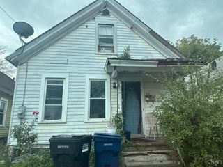 111 Lawrence Street, Syracuse, NY 13208