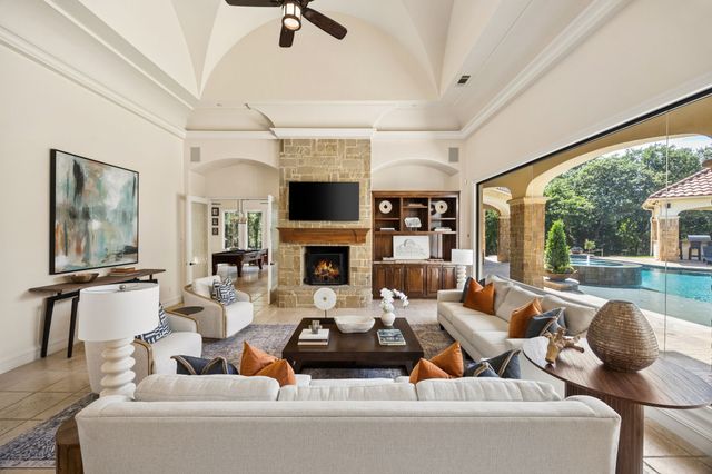 855 Harbor Court, Southlake, TX 76092