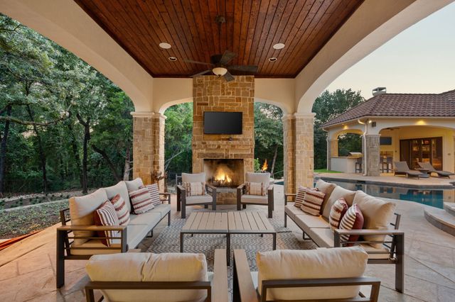 855 Harbor Court, Southlake, TX 76092