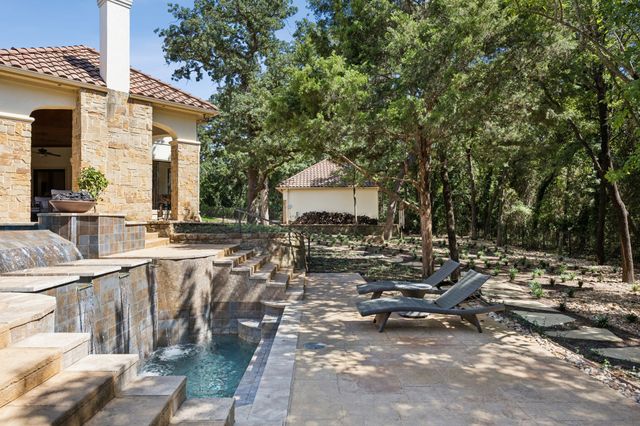 855 Harbor Court, Southlake, TX 76092