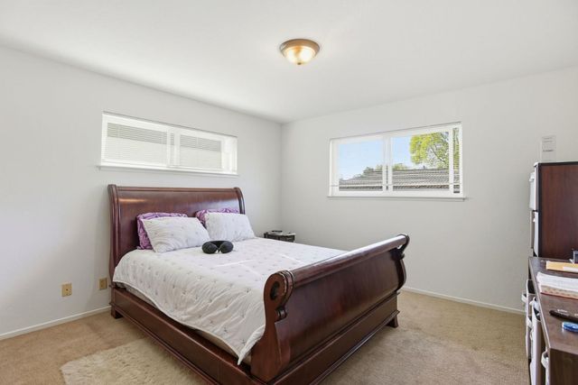 503 W Fox Court, Redwood City, CA 94061