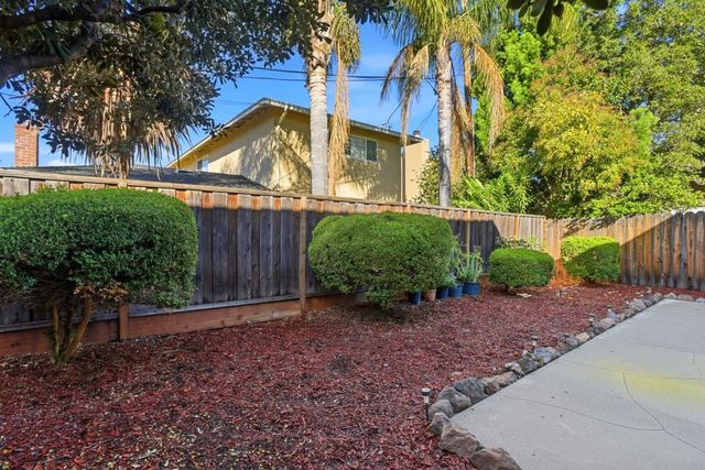503 W Fox Court, Redwood City, CA 94061