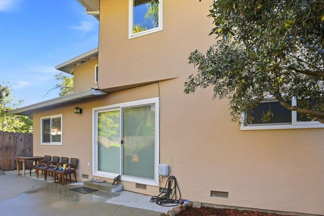 503 W Fox Court, Redwood City, CA 94061