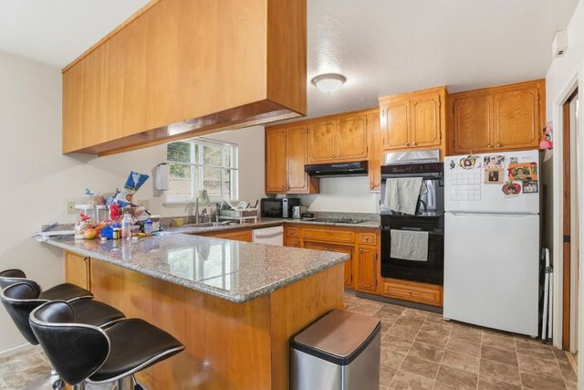 503 W Fox Court, Redwood City, CA 94061