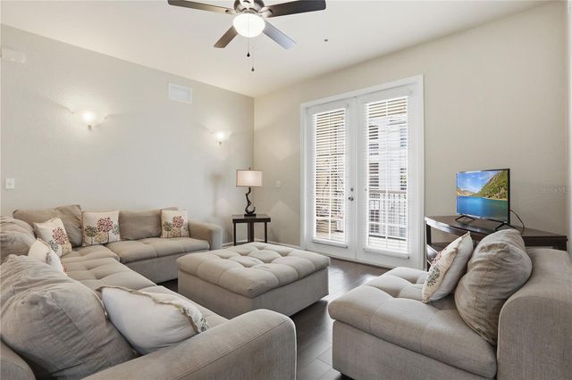 3001 LAUREL RUN LANE 204, Kissimmee, FL 34741