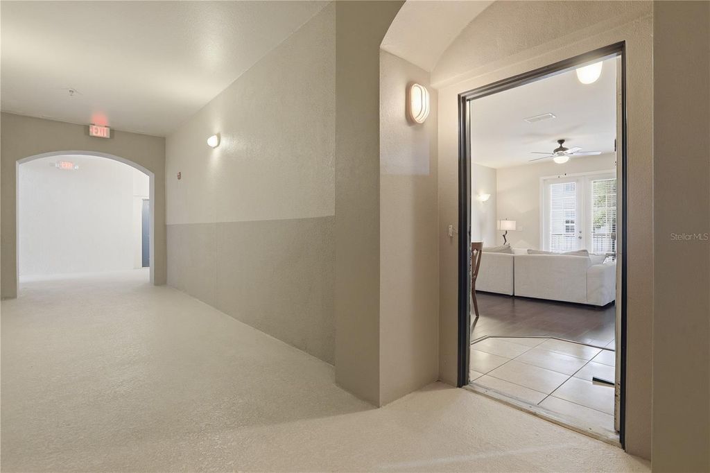 Image 2 of property listing at 3001 LAUREL RUN LANE 204, Kissimmee, FL 34741