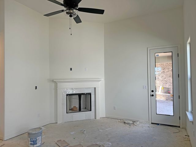 22 DORAL LOOP, Oakland, TN 38060