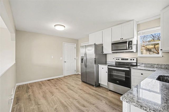 90 Brightmoor Drive, Florissant, MO 63033