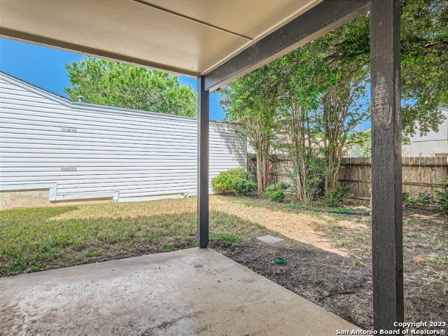13806 Brays Forest, San Antonio, TX 78217