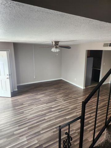 8333 Comanche Road NE 12C, Albuquerque, NM 87110