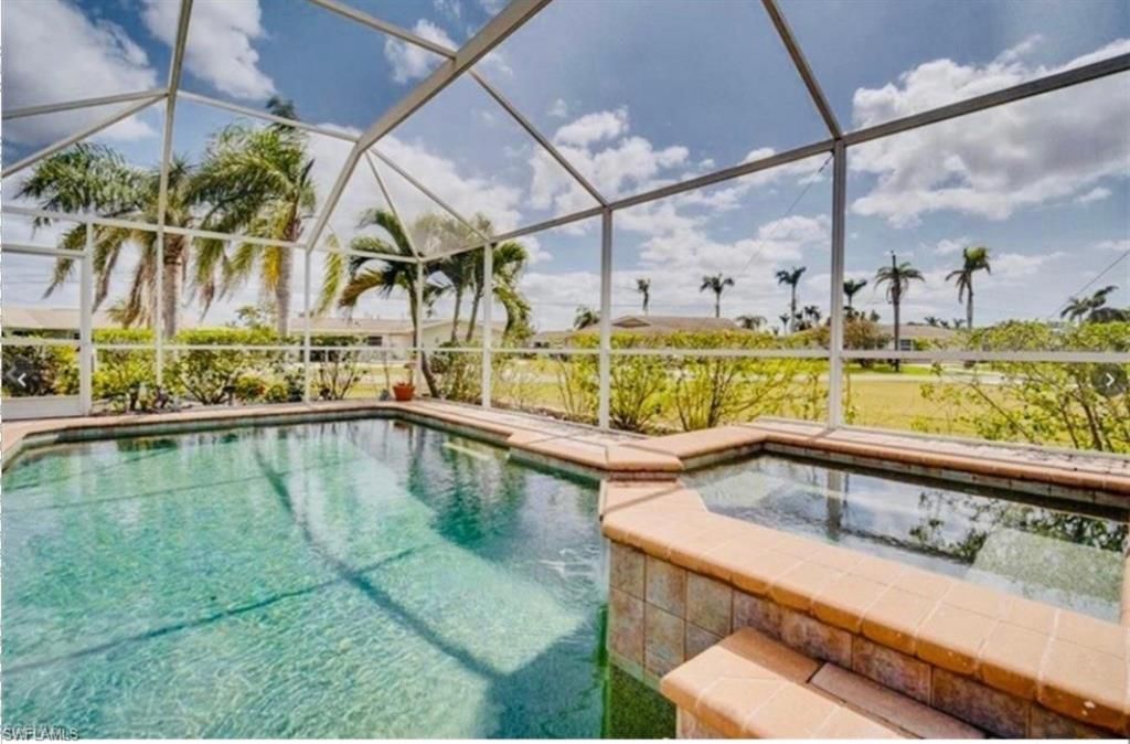 136 SE 45th TER, CAPE CORAL, FL 33904 — exterior