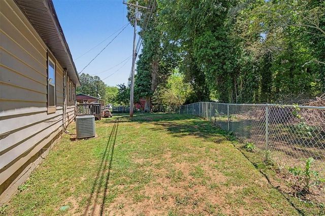 290 Dock Hyde Road, Carrollton, GA 30116