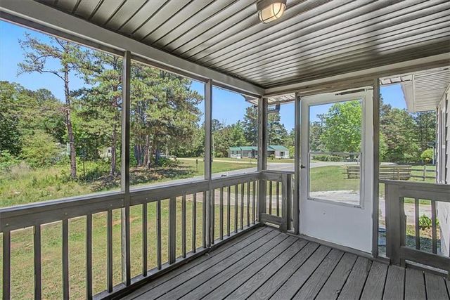 290 Dock Hyde Road, Carrollton, GA 30116