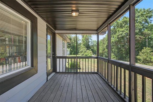 290 Dock Hyde Road, Carrollton, GA 30116