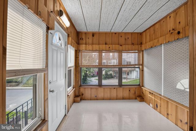 7057 GUILFORD RD, Upper Darby, PA 19082