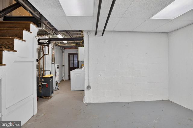 7057 GUILFORD RD, Upper Darby, PA 19082