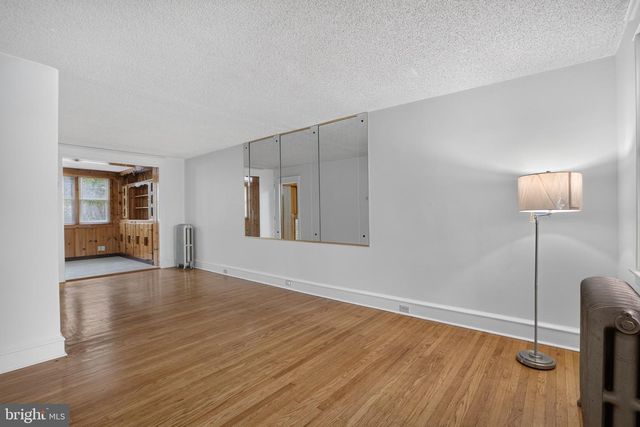 7057 GUILFORD RD, Upper Darby, PA 19082
