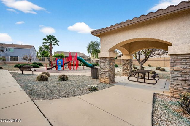 3239 E ELGIN Street, Gilbert, AZ 85295