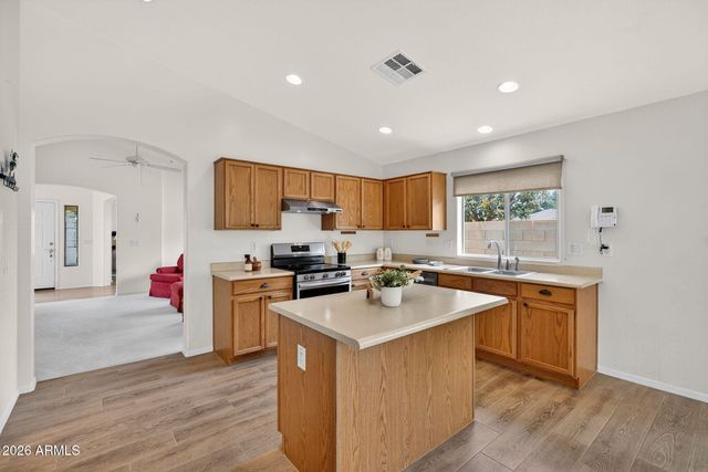 3239 E ELGIN Street, Gilbert, AZ 85295