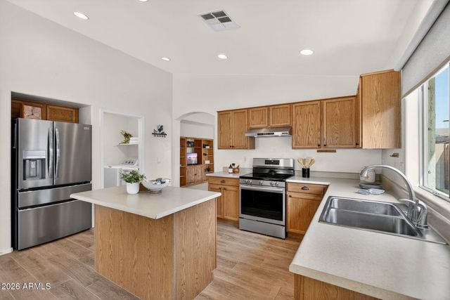 3239 E ELGIN Street, Gilbert, AZ 85295