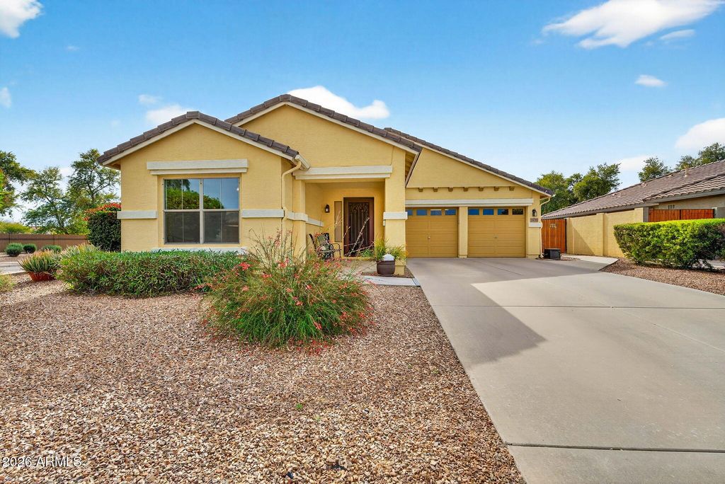 3239 E ELGIN Street, Gilbert, AZ 85295