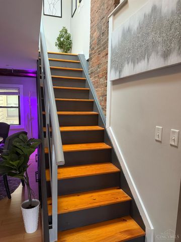 1202 Main Street, Cincinnati, OH 45202